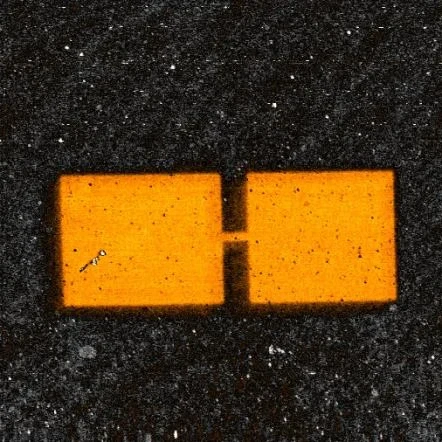 Metallic structure embedded in epoxy: dC/dZ map
